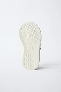 BAREFOOT LEATHER STRAP SNEAKERS