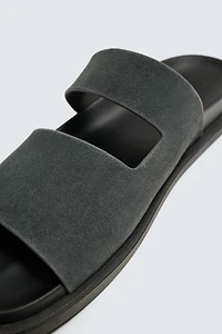 LEATHER STRAP SANDALS