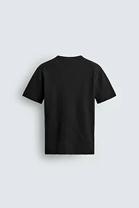 SLIM FIT TEXTURED KNIT T-SHIRT