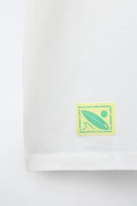 BEST VIBES PRINTED T-SHIRT