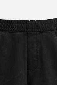 BAGGY FIT JOGGER SHORTS