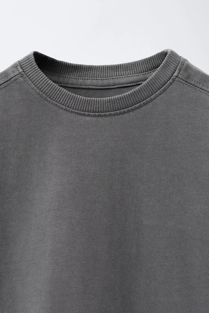 GARMENT DYE CUT-OUT T-SHIRT