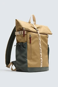 TECHNICAL FLAP BACKPACK
