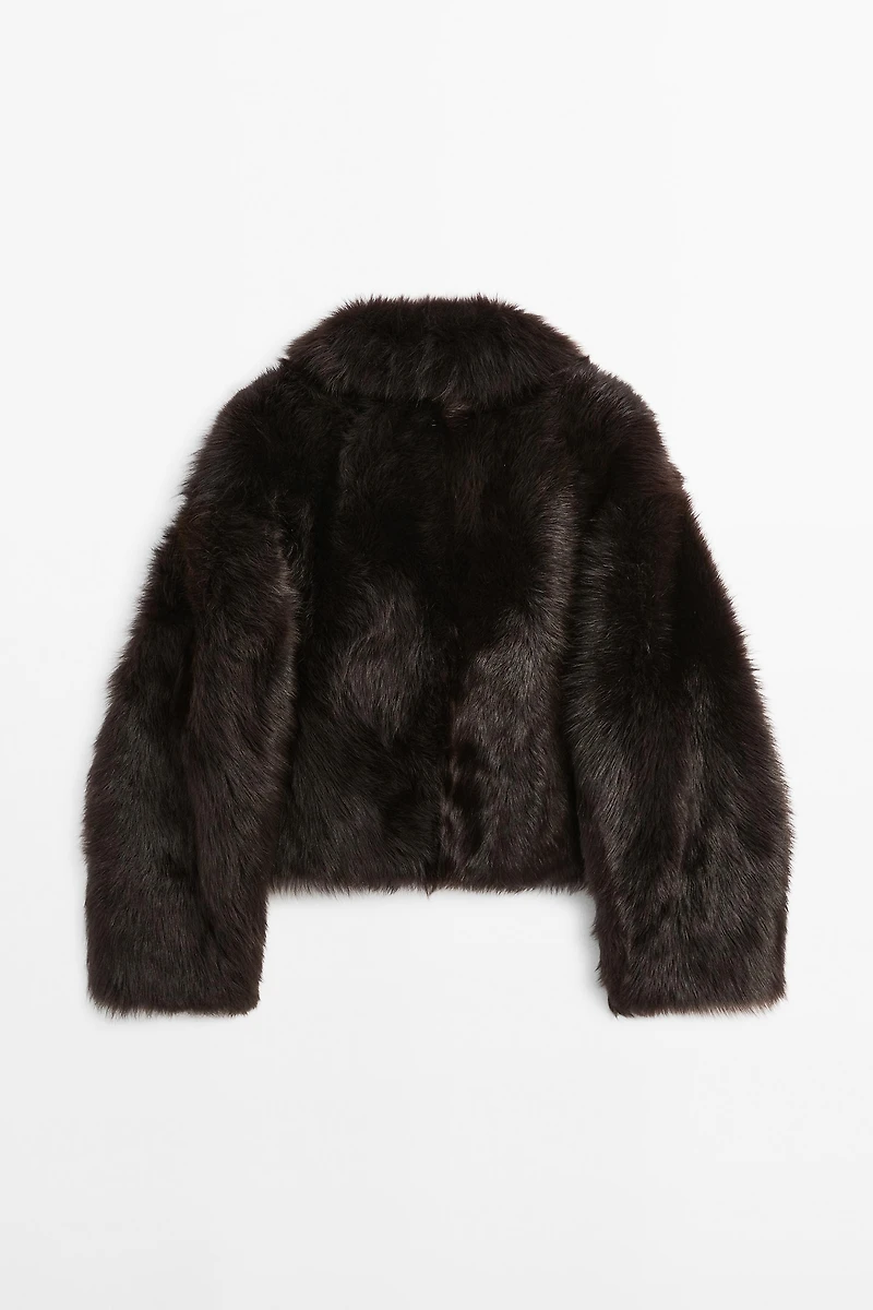 Short leather jacket with fur