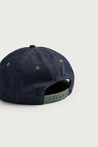 CASQUETTE À VISIÈRE PLATE BRODÉE