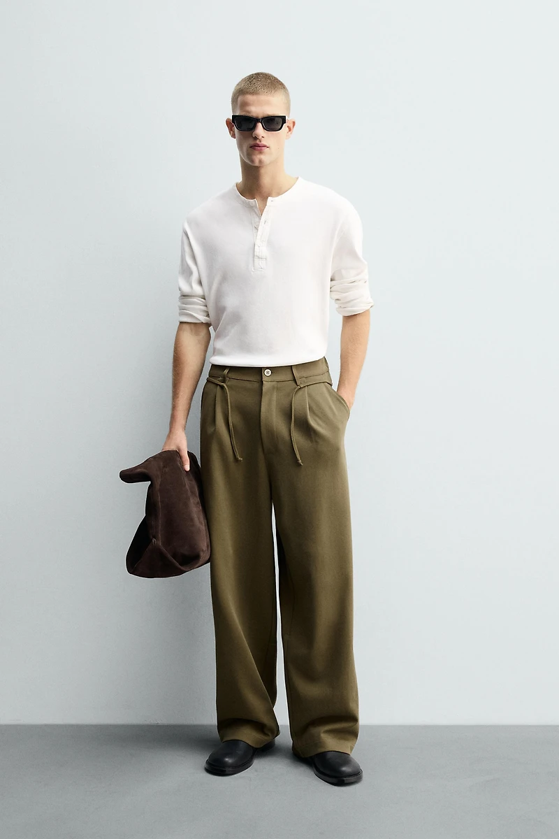 PLEATED DRAWSTRING PANTS