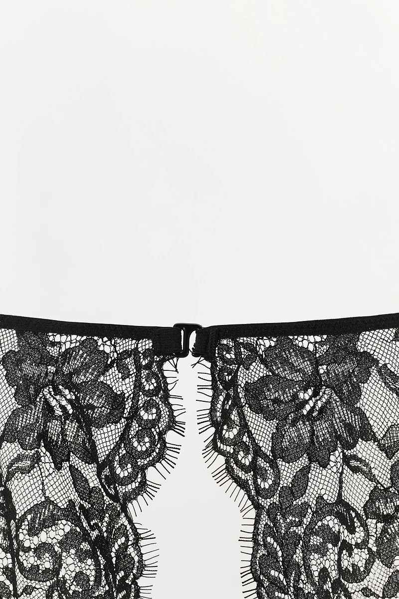 UNDERWIRE LACE SLEEVE BRA