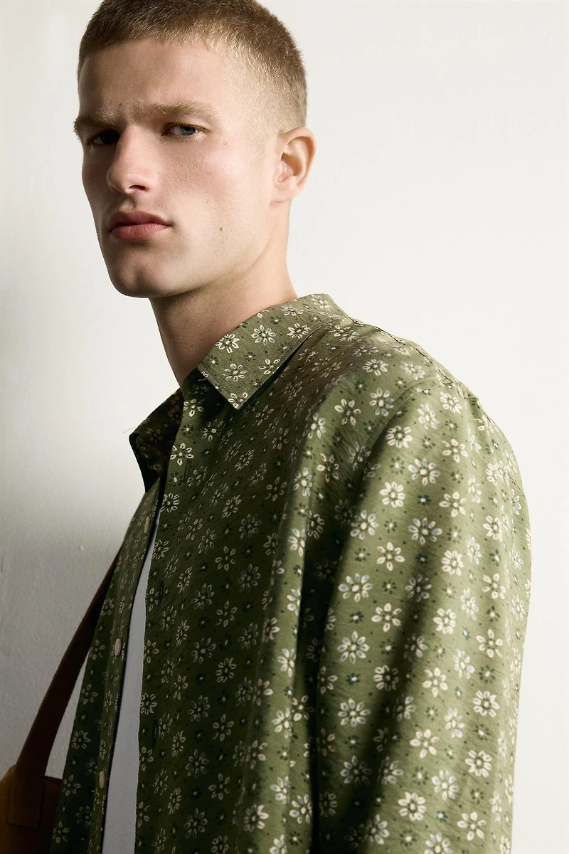 FLOWY FLORAL PRINT SHIRT