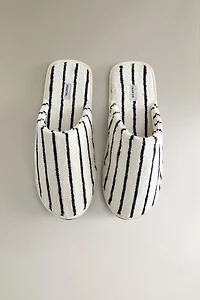 STRIPED TERRY BATHROOM SLIPPERS