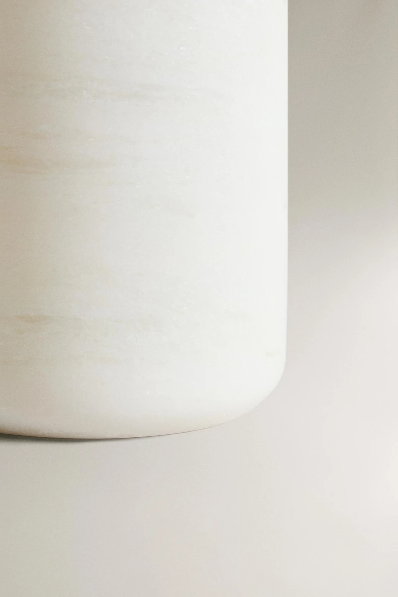 WHITE MARBLE BATHROOM TUMBLER
