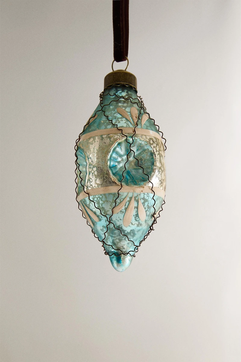 RETRO CHRISTMAS TREE BALL ORNAMENT