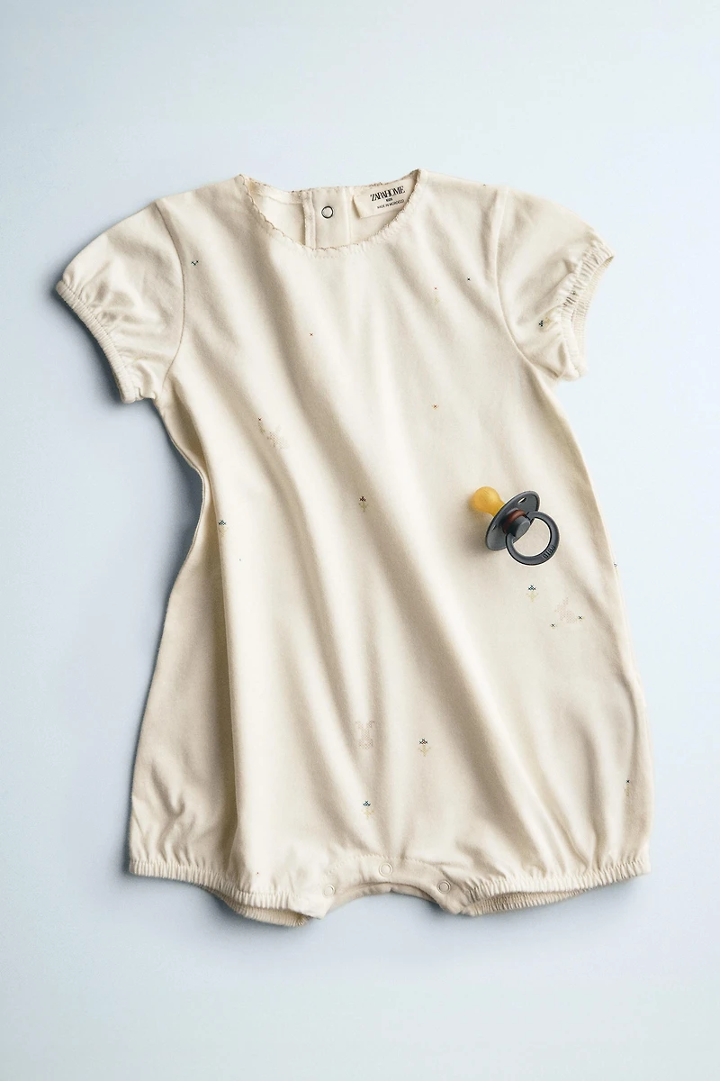 KIDS RABBIT & FLOWER FOOTED ROMPER