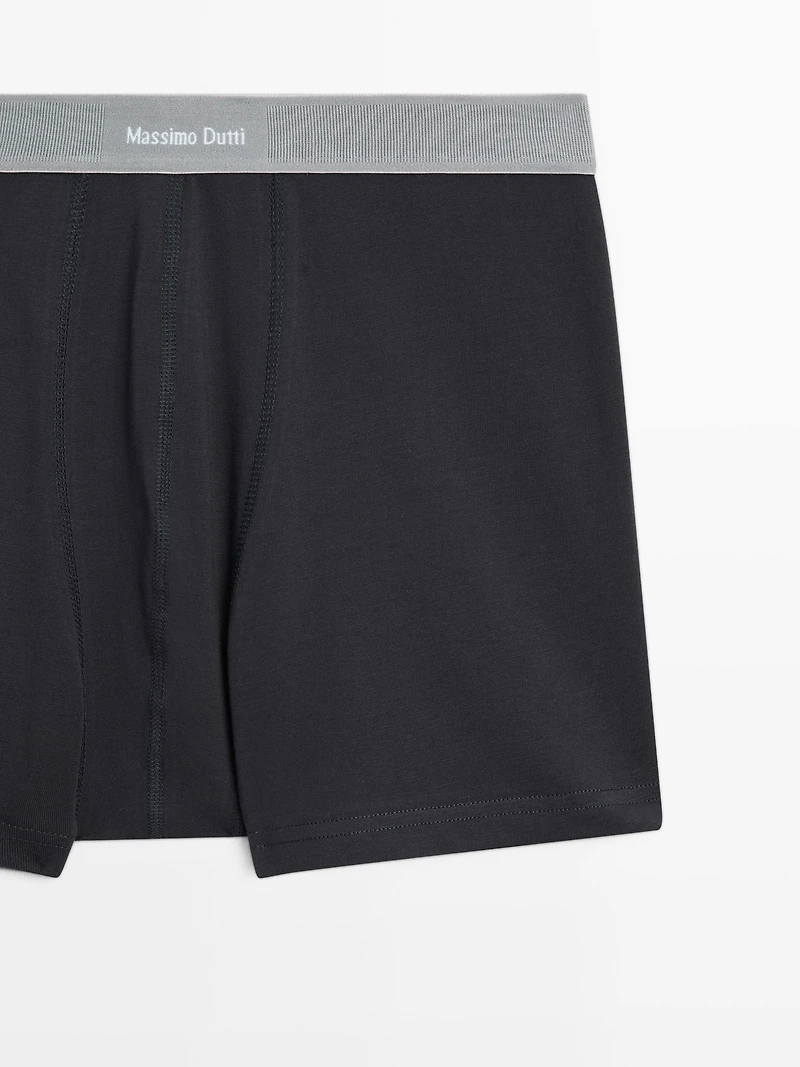 Boxers with logo waistband