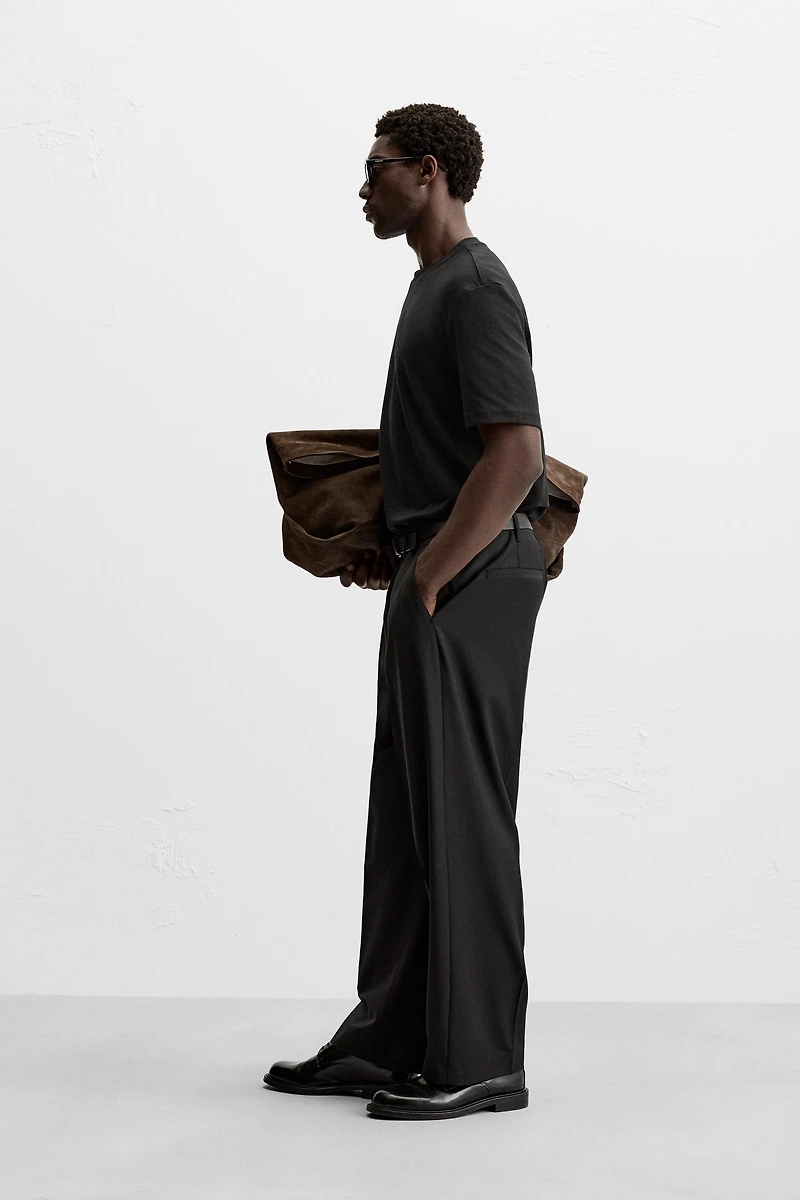 BASIC REGULAR FIT T-SHIRT