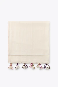 LINEN SCARF WITH POM POMS