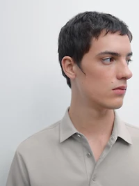 Textured short sleeve polo shirt