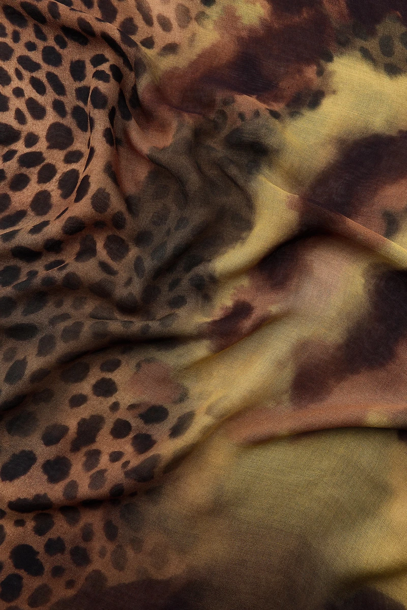 ANIMAL PRINT SILK MODAL SCARF