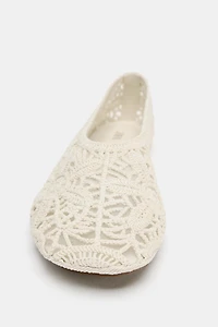 FLORAL CROCHET BALLET FLATS