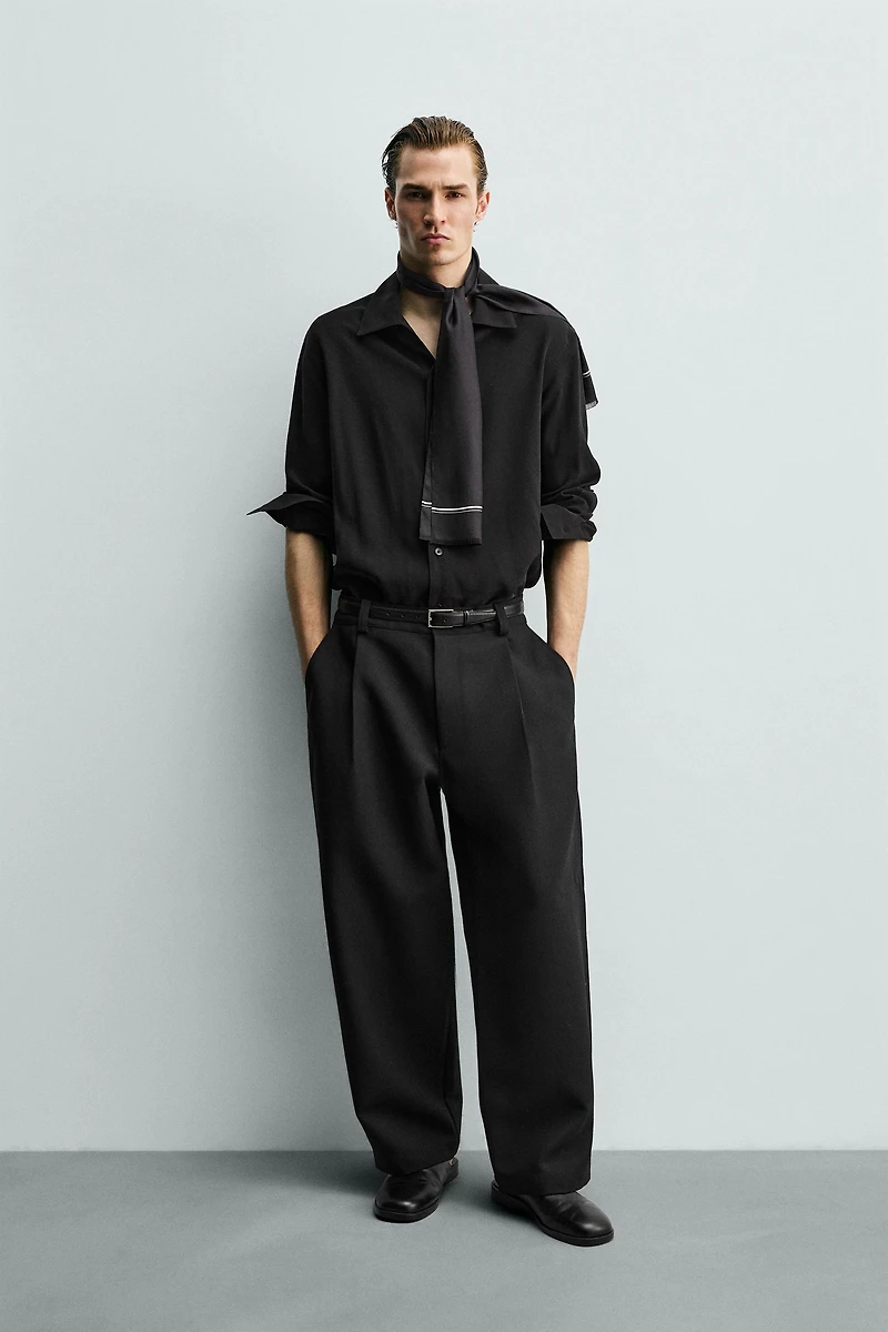 RELAXED FIT FLOWY SHIRT