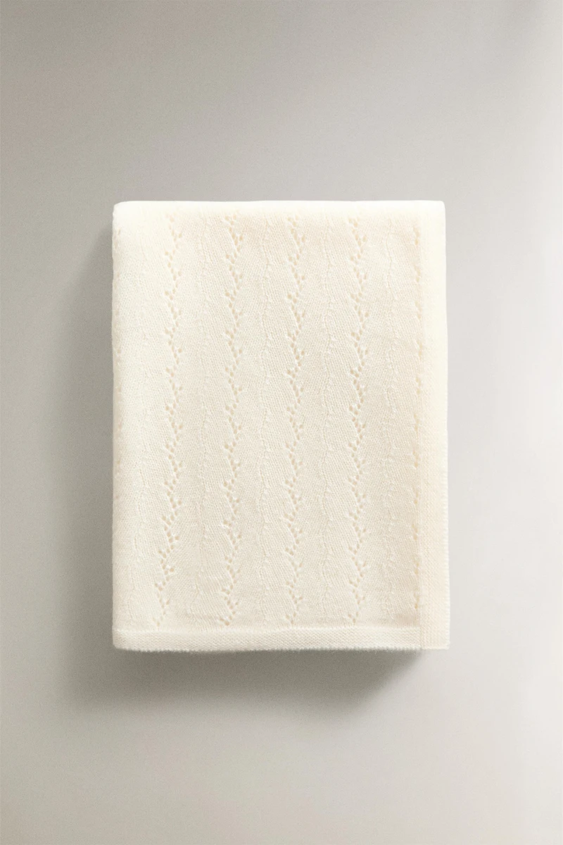CHILDREN'S KNIT CASHMERE BLANKET