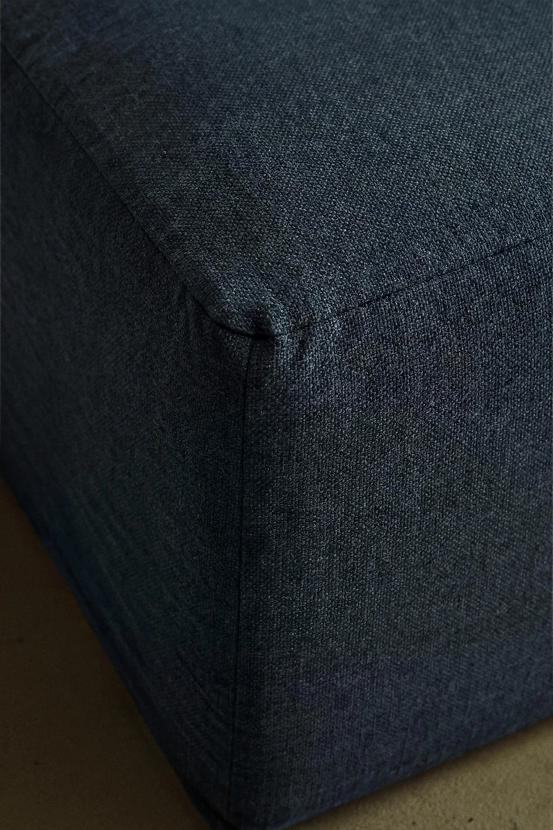 POUF EN LIN DÉLAVÉ DÉHOUSSABLE