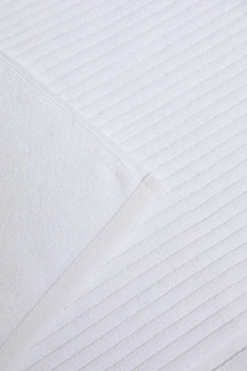 TAPIS DE BAIN TEXTURÉ CÔTELÉ