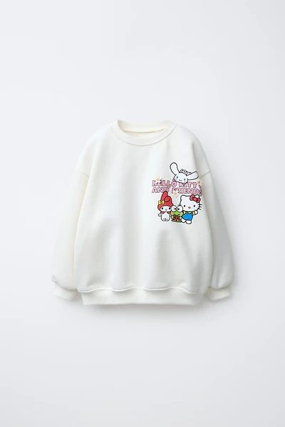 MARKET HELLO KITTY AND FRIENDS © SANRIO SWEATSHIRT