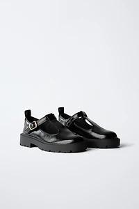 PATENT FINISH T-BAR SHOES