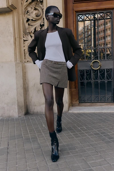 HOUNDSTOOTH BELTED SKORT