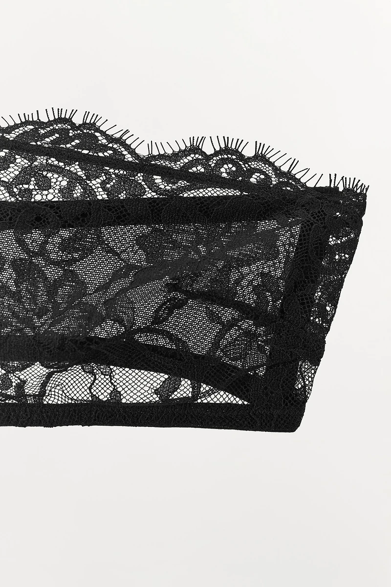LACE BANDEAU BRALETTE