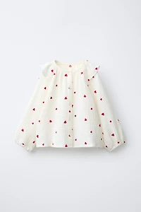 TEXTURED EMBROIDERED HEART SHIRT