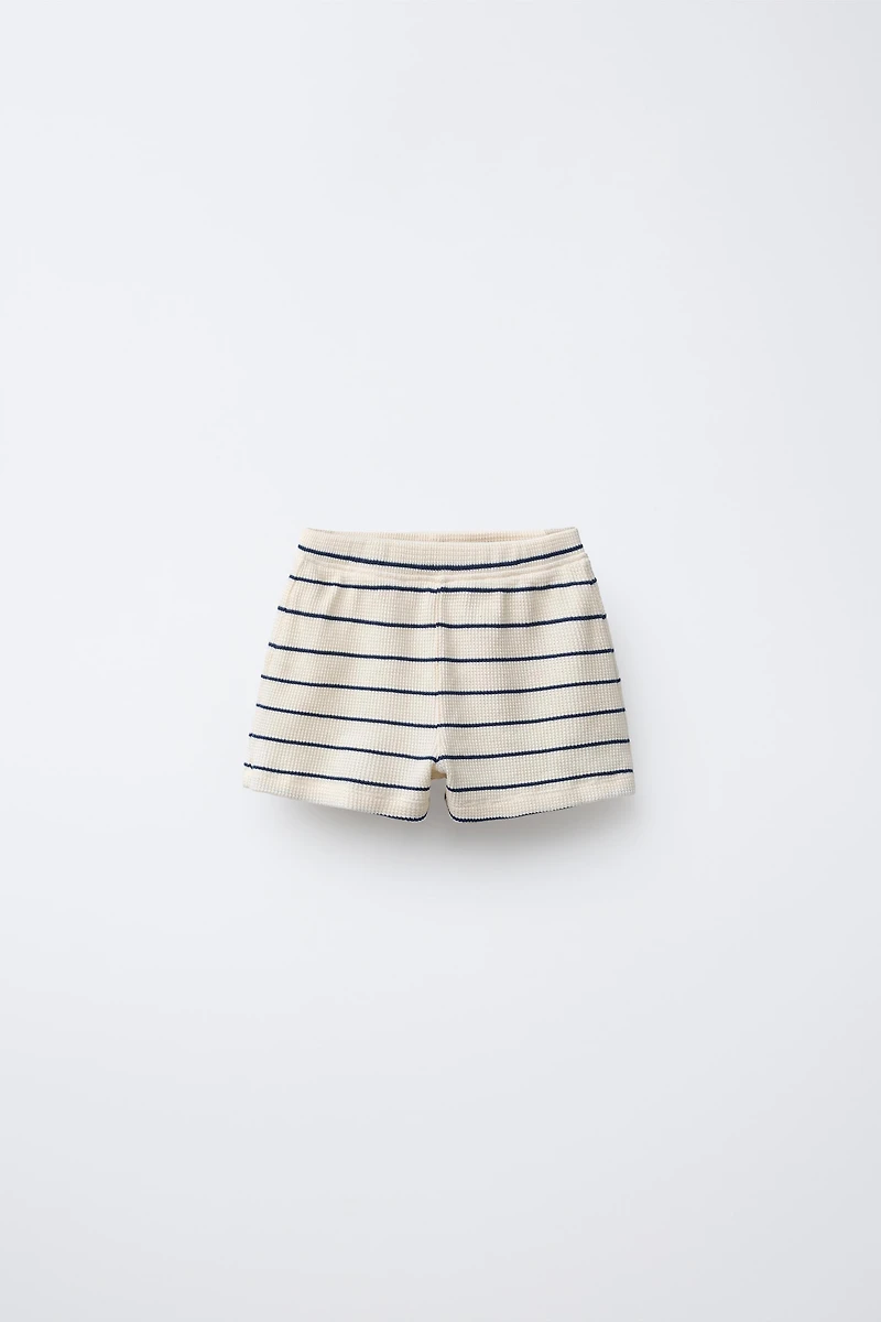 WAFFLE STRIPED SHORTS