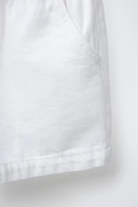 BERMUDA EN DENIM ÉLASTIQUE