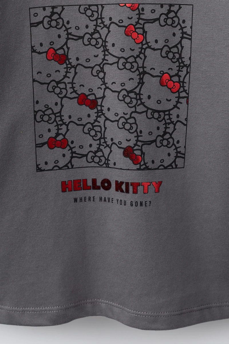 T-SHIRT CŒURS HELLO KITTY © SANRIO