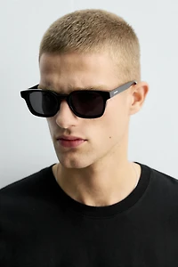 LUNETTES DE SOLEIL CARRÉES ÉDITION LIMITÉE