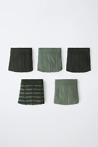 KIDS 6-14 YEARS: PACK OF FIVE STRIPED AND SOLID BOXER BRIEFS