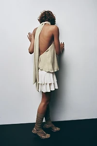 METALLIC THREAD HALTER TOP