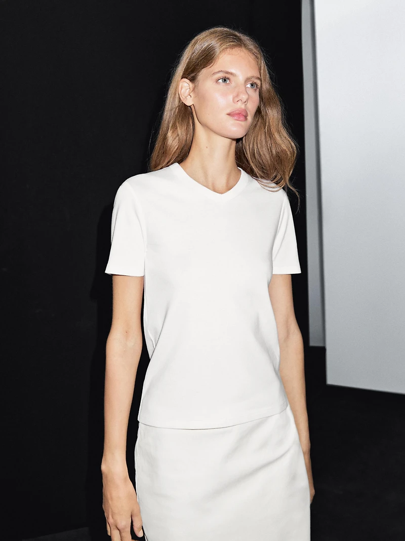 T-shirt 100 % coton à col en V