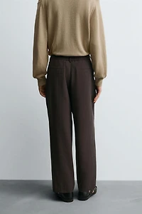 PLEATED FLOWY PANTS
