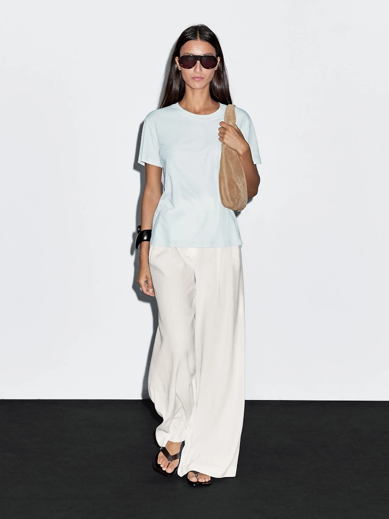 Oversize t-shirt with seam detail
