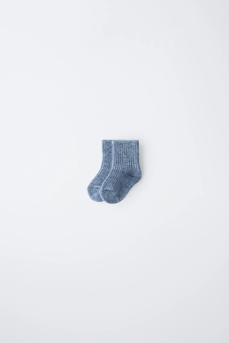 CHAUSSETTES AVEC LAINE ET CACHEMIRE