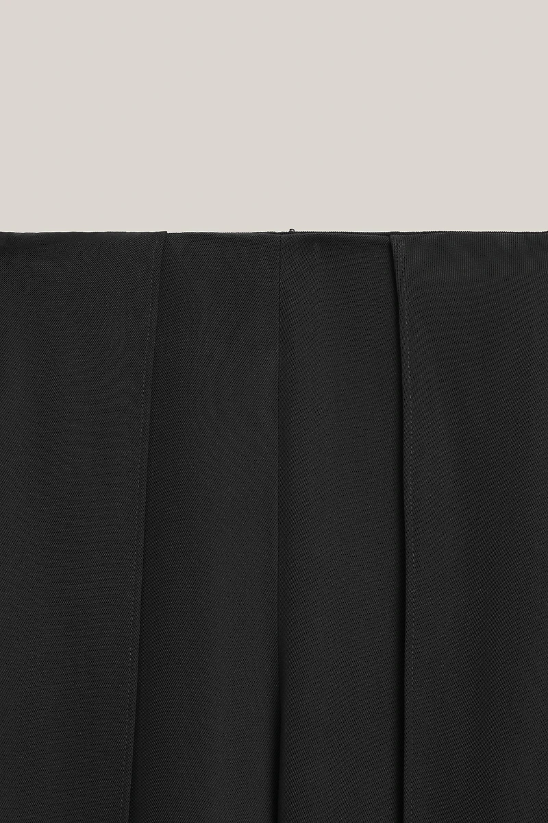 Lightweight trousers with layered detail - LIMITED EDITION