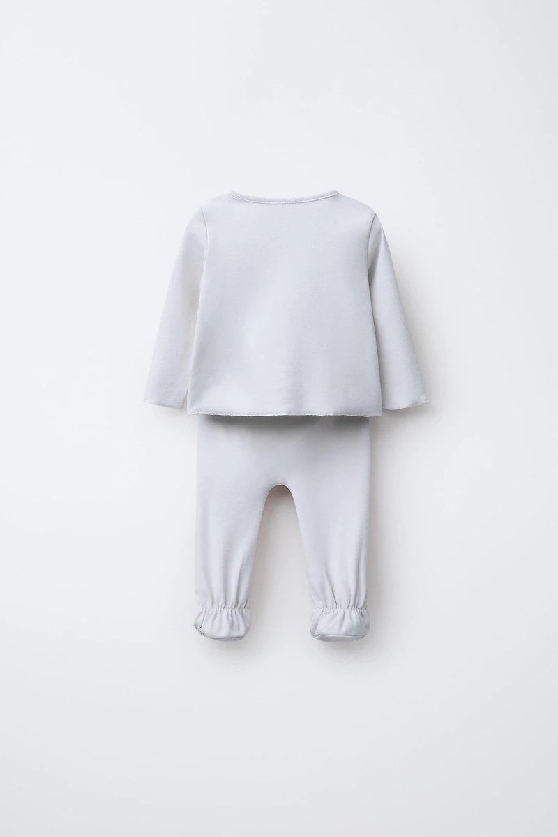 LAYETTE SET WITH POUCH