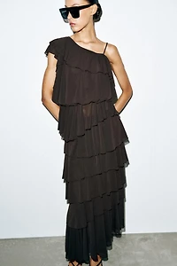 ASYMMETRIC RUFFLE TOP