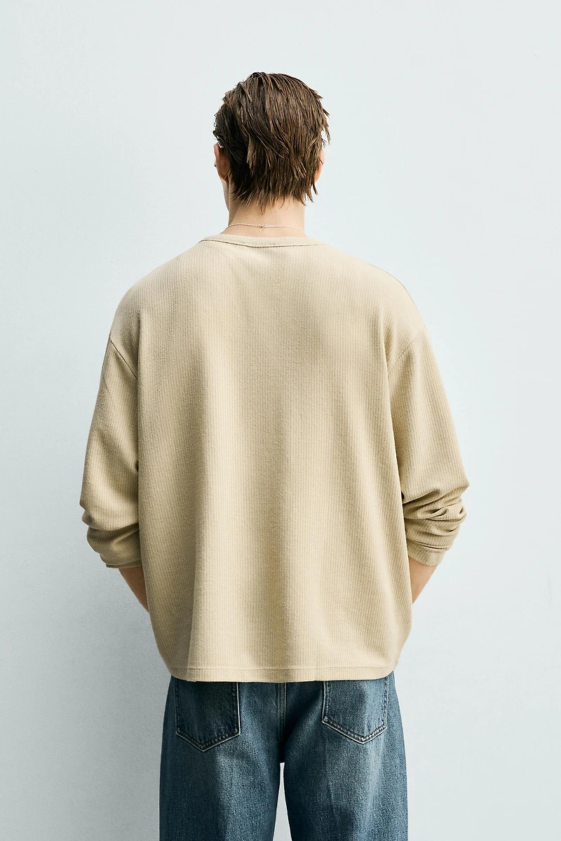 TEXTURED POLO T-SHIRT