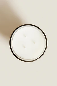 (620 G) LIGHT COTTON SCENTED CANDLE