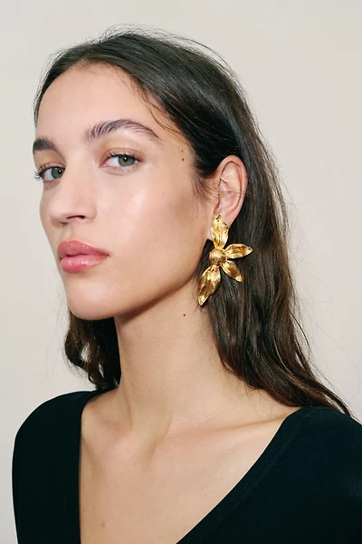 FAN FLOWER EARRINGS