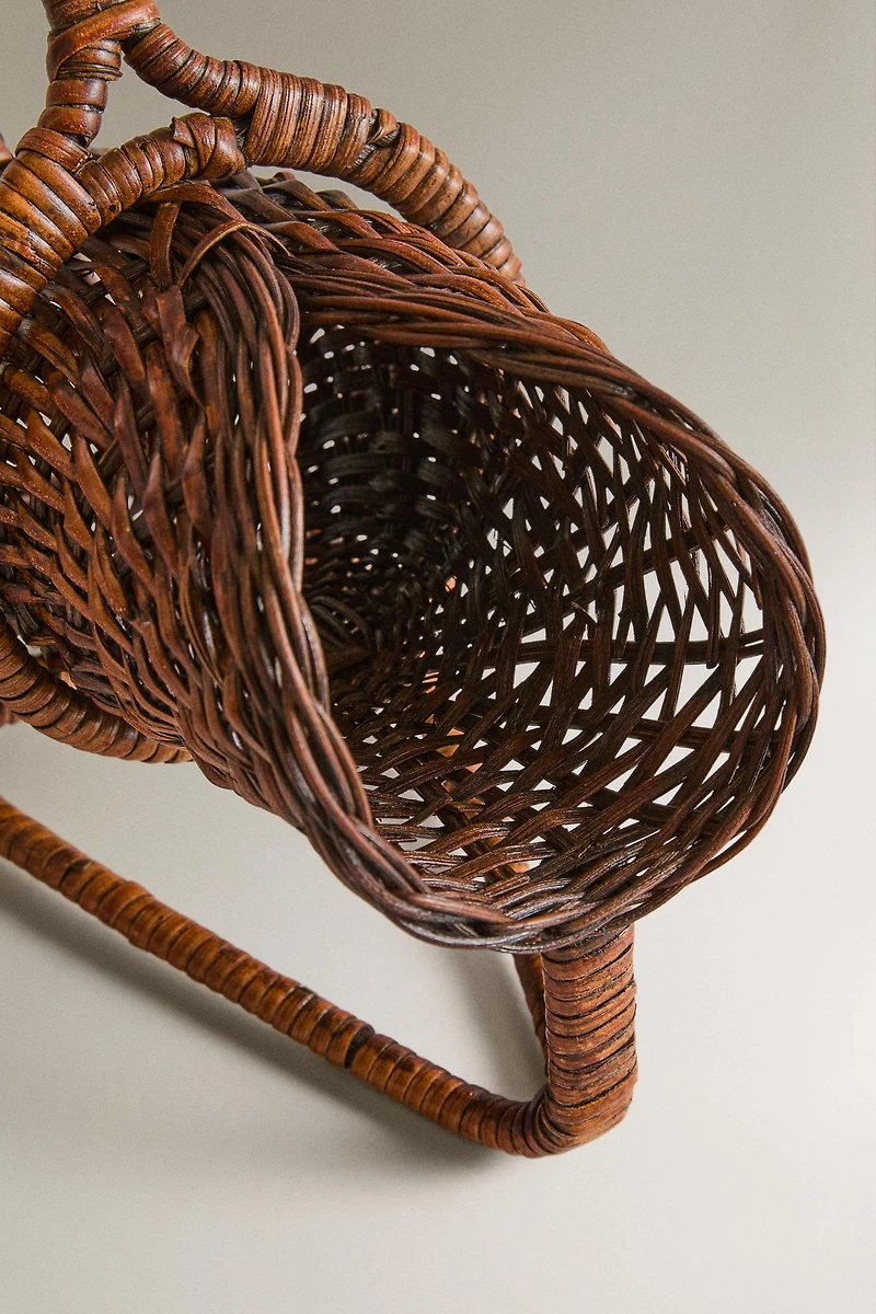 RATTAN BOTTLE STAND