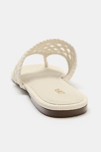 WOVEN FLAT SANDALS