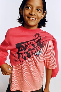 THE CAT HAT DR. SEUSS™ STRIPED T-SHIRT
